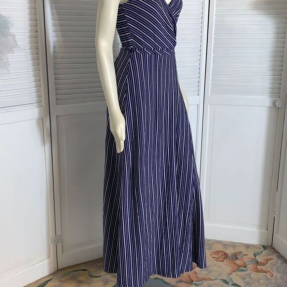 NWOT Navy Striped Jersey Knit Wrap Maxi Dress Medium - Picture 6 of 16